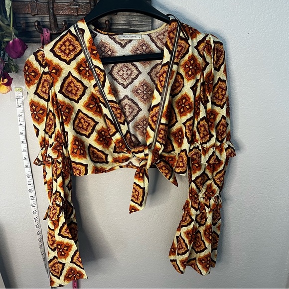 Nocturne | Tie front crop top. Long sleeved. Size M/L. Bohemian. EUC - Picture 3 of 11